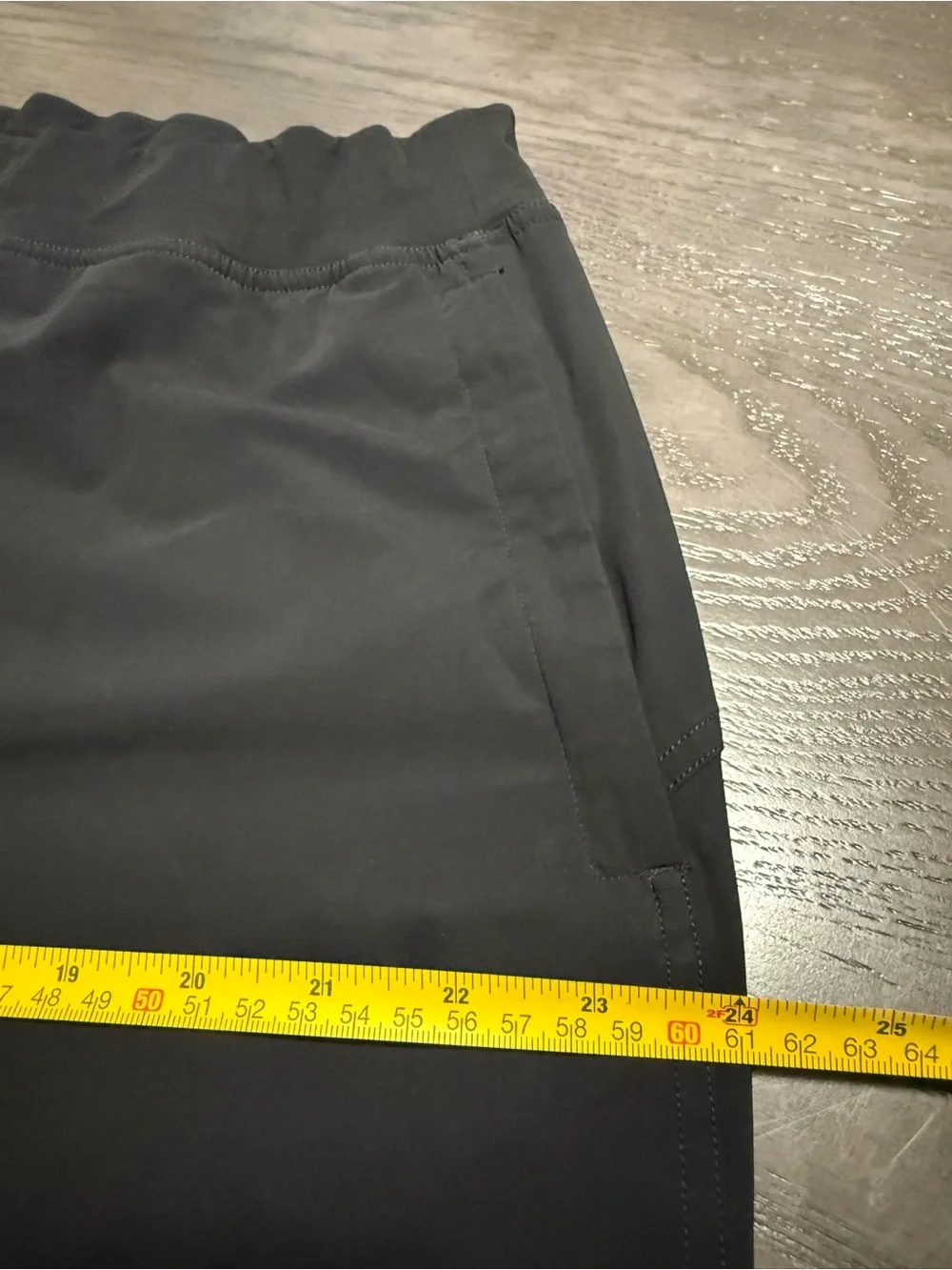 Lululemon Women's On The Fly Pant 7/8 Size 16 Color Black